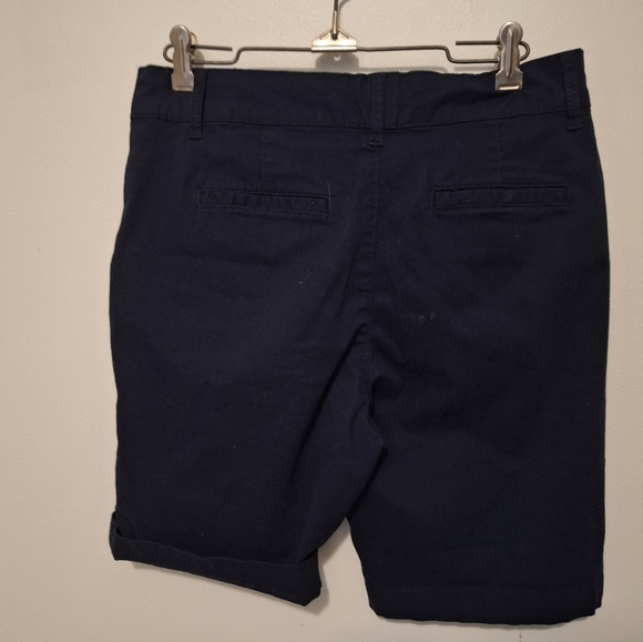 Navy blue size 4 Joe Fresh cotton shorts - Picture 2 of 3
